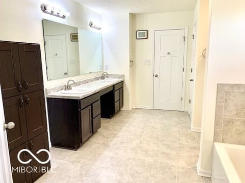 Photo of 2066 Amur Court, Columbus, IN