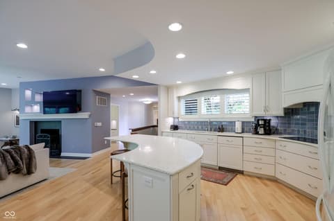 Photo of 9202 Fanchon Drive, Zionsville, IN