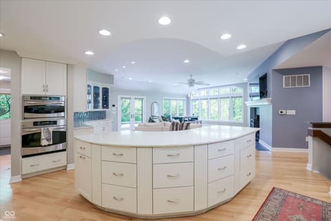 Photo of 9202 Fanchon Drive, Zionsville, IN