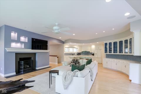 Photo of 9202 Fanchon Drive, Zionsville, IN