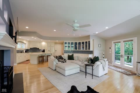 Photo of 9202 Fanchon Drive, Zionsville, IN