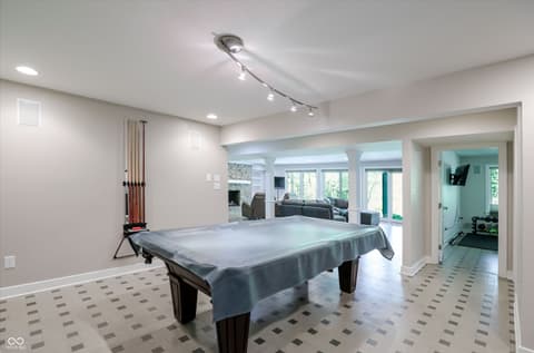Photo of 9202 Fanchon Drive, Zionsville, IN