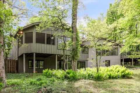 Photo of 9202 Fanchon Drive, Zionsville, IN