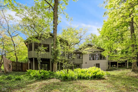 Photo of 9202 Fanchon Drive, Zionsville, IN