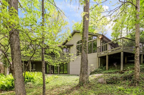 Photo of 9202 Fanchon Drive, Zionsville, IN