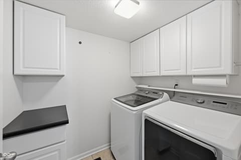 Laundry room at 1114 Rockwell Drive, Greenwood, IN