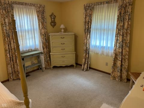 Photo of 120 Chitwood Drive, Anderson, IN