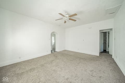 Photo of 1433 W 5th Street, Anderson, IN