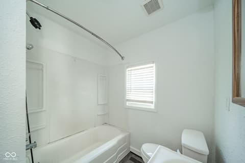 Photo of 1433 W 5th Street, Anderson, IN