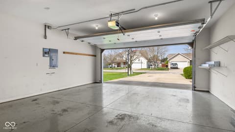 Garage at 7205 W Prominence Point, Bloomington, IN