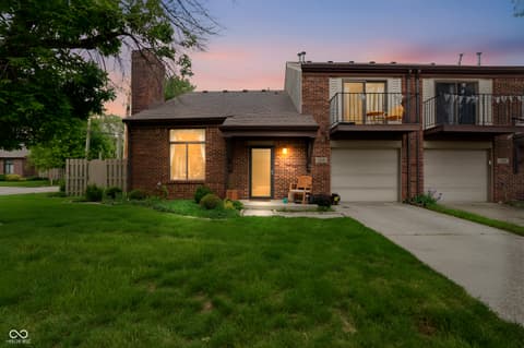 Photo of 339 E Saint Clair Street, Indianapolis, IN