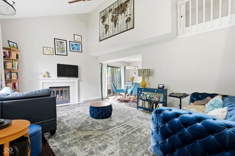 Photo of 339 E Saint Clair Street, Indianapolis, IN