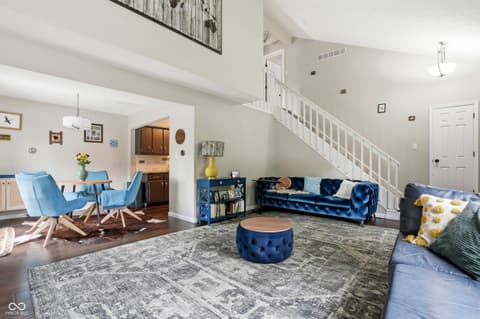 Photo of 339 E Saint Clair Street, Indianapolis, IN