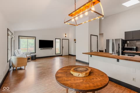 Photo of 4061 Shields Drive, Columbus, IN