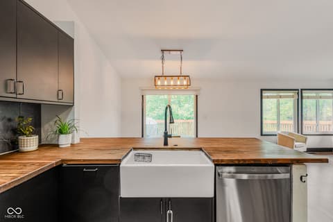 Photo of 4061 Shields Drive, Columbus, IN