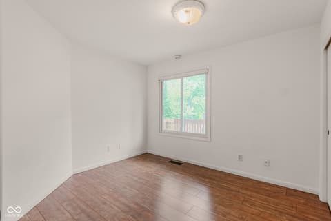 Photo of 4061 Shields Drive, Columbus, IN