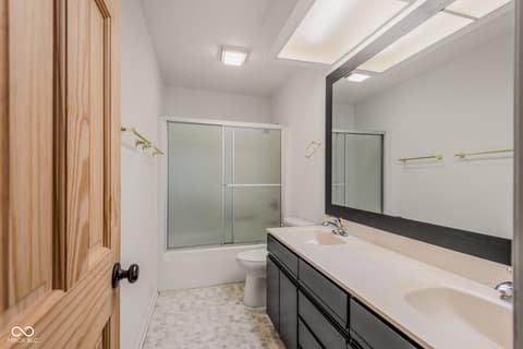 Photo of 4061 Shields Drive, Columbus, IN
