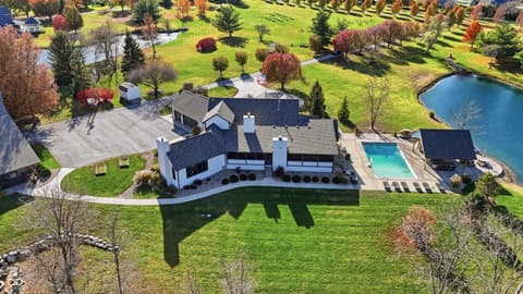 Photo of 4316 W Whiteland Road, Bargersville, IN
