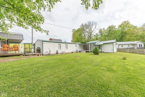 Photo of 914 W 900 S, Flat Rock, IN