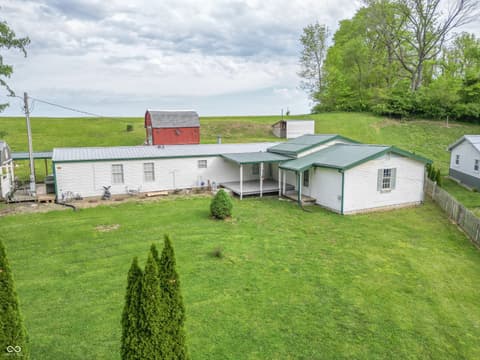 Photo of 914 W 900 S, Flat Rock, IN