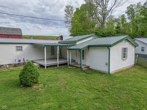 Photo of 914 W 900 S, Flat Rock, IN