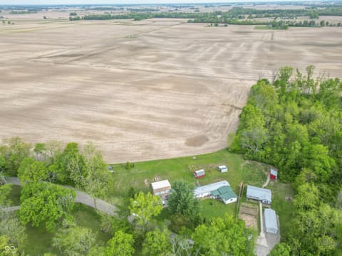 Photo of 914 W 900 S, Flat Rock, IN