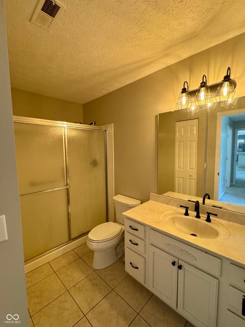 Photo of 8720 Yardley Court, Indianapolis, IN