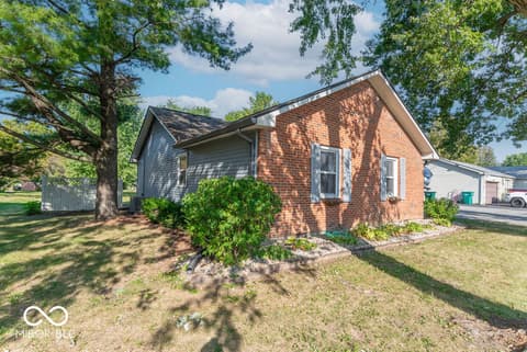 Photo of 1020 S Green Street, Brownsburg, IN