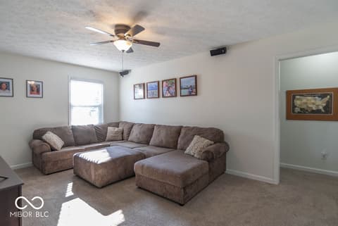Photo of 1020 S Green Street, Brownsburg, IN