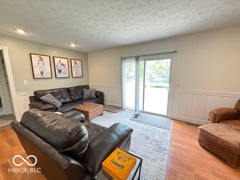 Photo of 1020 S Green Street, Brownsburg, IN