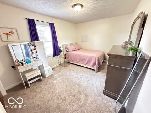 Photo of 1020 S Green Street, Brownsburg, IN