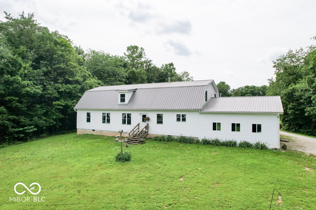 Photo of 6430 E Private Rd 800 N, North Vernon, IN
