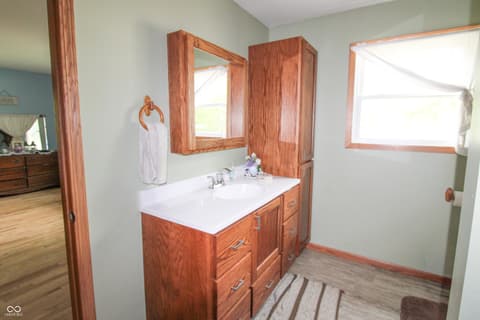 Photo of 6430 E Private Rd 800 N, North Vernon, IN