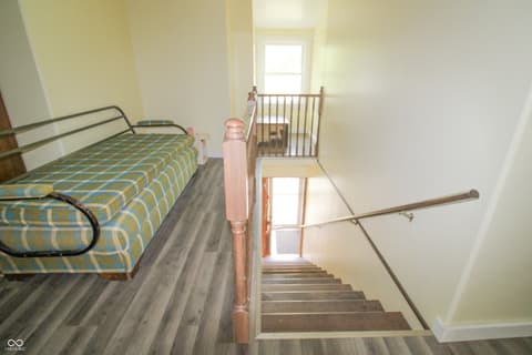 Photo of 6430 E Private Rd 800 N, North Vernon, IN