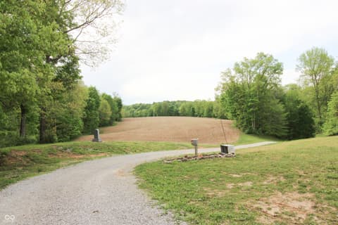Photo of 6430 E Private Rd 800 N, North Vernon, IN