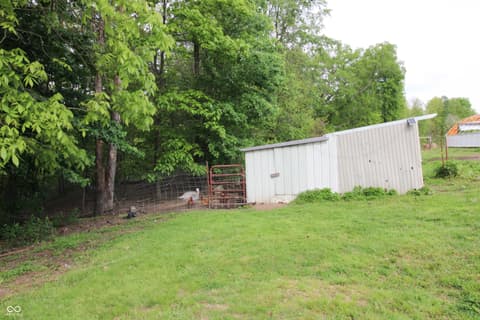 Photo of 6430 E Private Rd 800 N, North Vernon, IN