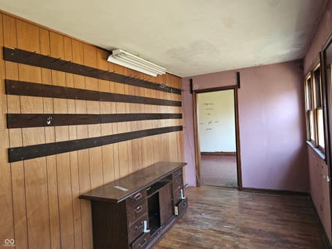 Hallway at 234 E Commerce Street, Dunkirk, IN