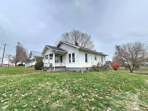 Side exterior at 1324 J Avenue, New Castle, IN