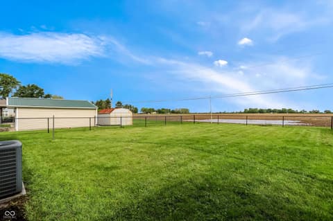 Photo of 1494 W 250 S, Shelbyville, IN