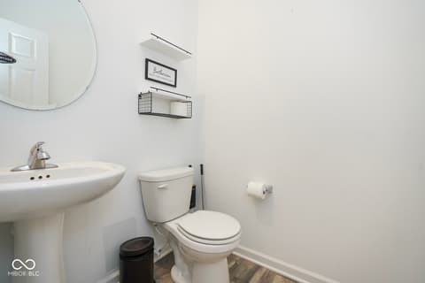 Photo of 6602 W Whispering Way, Greenfield, IN