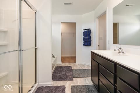 Photo of 6602 W Whispering Way, Greenfield, IN