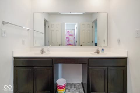 Photo of 6602 W Whispering Way, Greenfield, IN