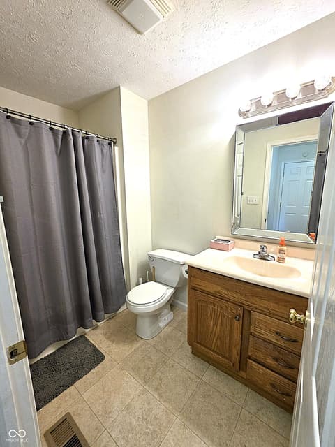 Photo of 239 Lincoln Hills, Coatesville, IN