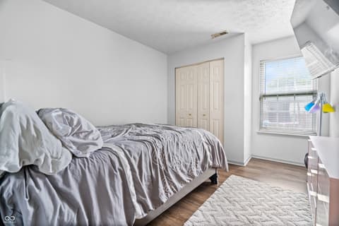 Photo of 5015 Eagles Watch Drive, Indianapolis, IN