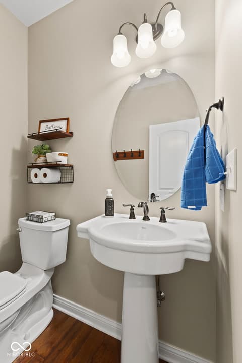 Photo of 7806 Centerstone Court, Indianapolis, IN