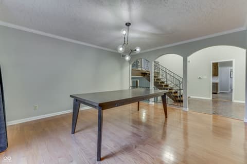 Photo of 69 E Maple Drive, Franklin, IN