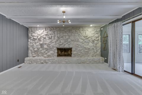 Photo of 69 E Maple Drive, Franklin, IN