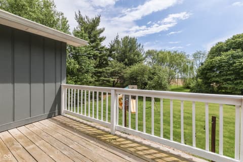 Photo of 69 E Maple Drive, Franklin, IN