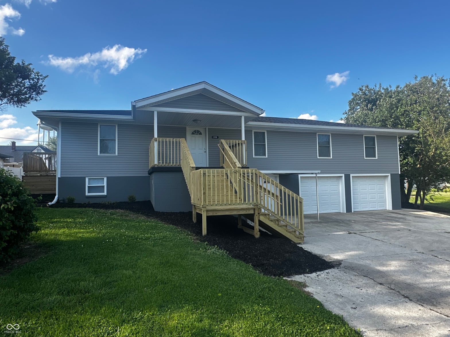 Front exterior at 310 E Sycamore Street, Westport, IN