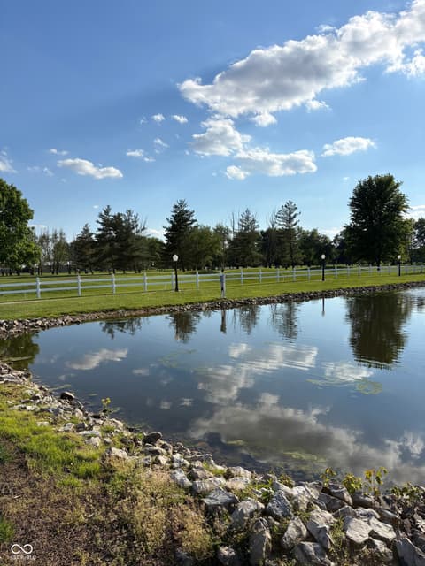 Photo of 5584 Sandy Creek Drive N, Seymour, IN